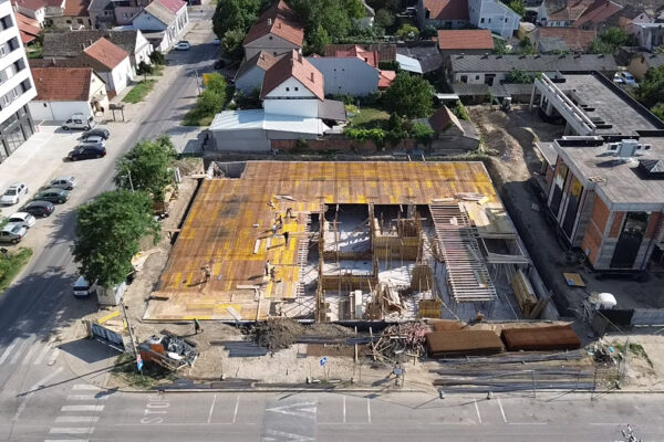 Četvrta Avenia Uživo sa gradilišta AVGUST Četvrta Avenia Uživo sa gradilišta AVGUST